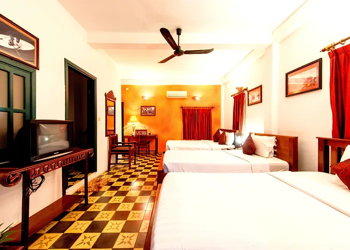 Hotel Wat Damnak 3*