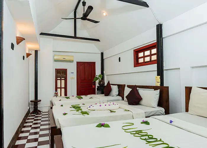 Hotel Wat Damnak 3*