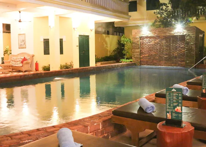Wat Damnak Hotel 3*