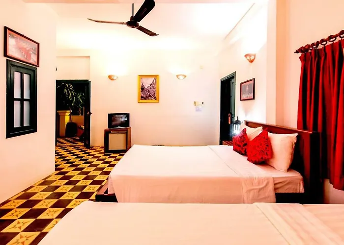 Wat Damnak Hotel